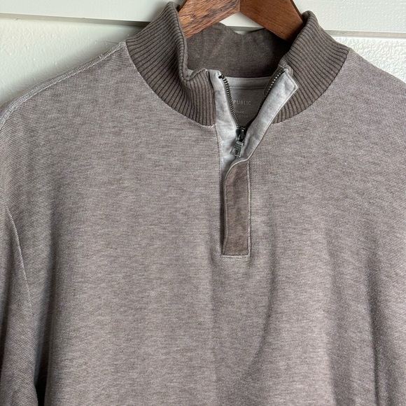 Banana Republic L Tan Half Zip Pullover Sweater - Picture 4 of 11